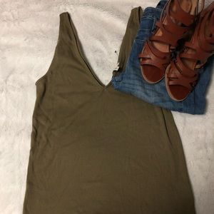 Basic army green v neck tank